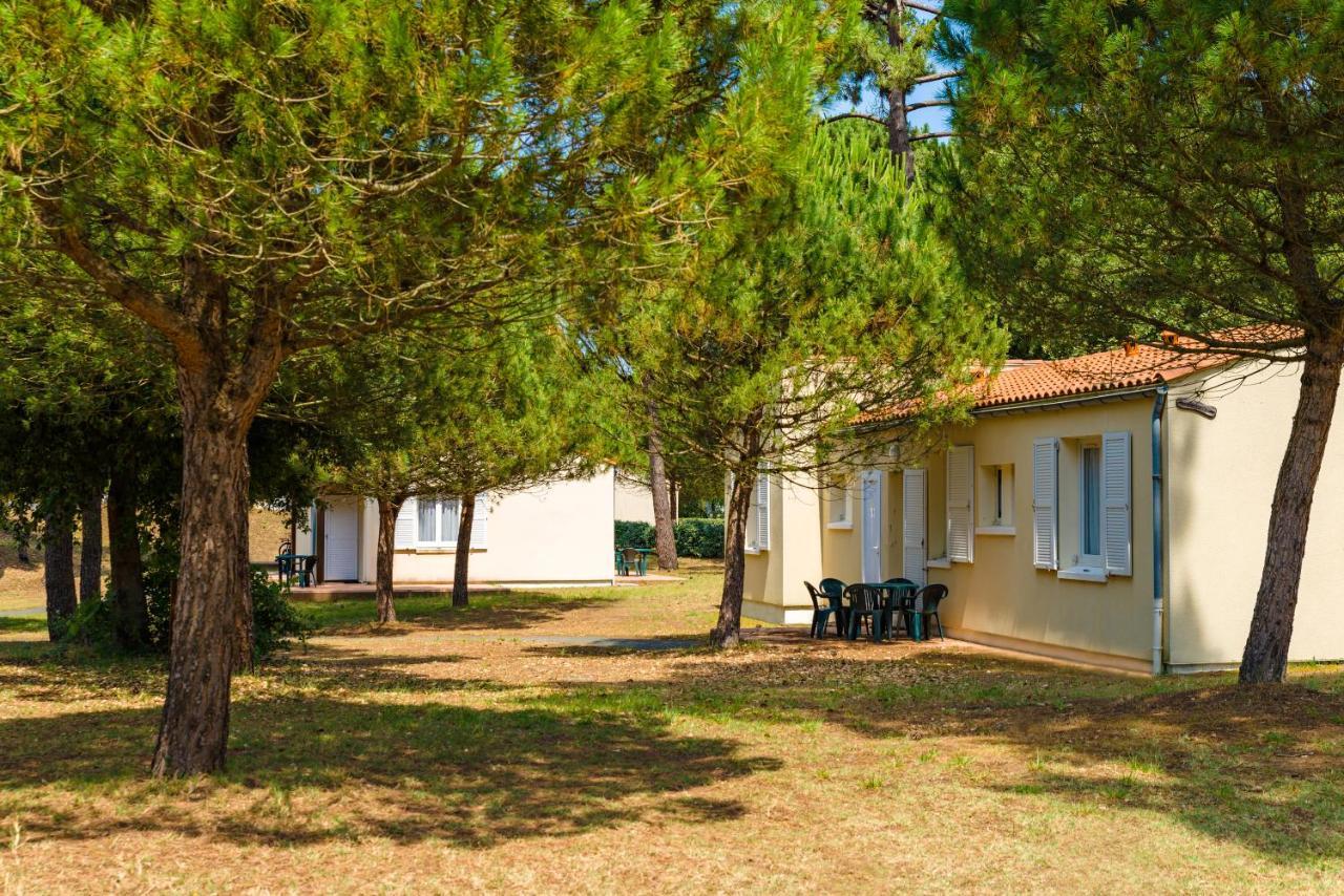 Azureva Ile D'Oleron Hotel Grand-Village-Plage Exterior photo